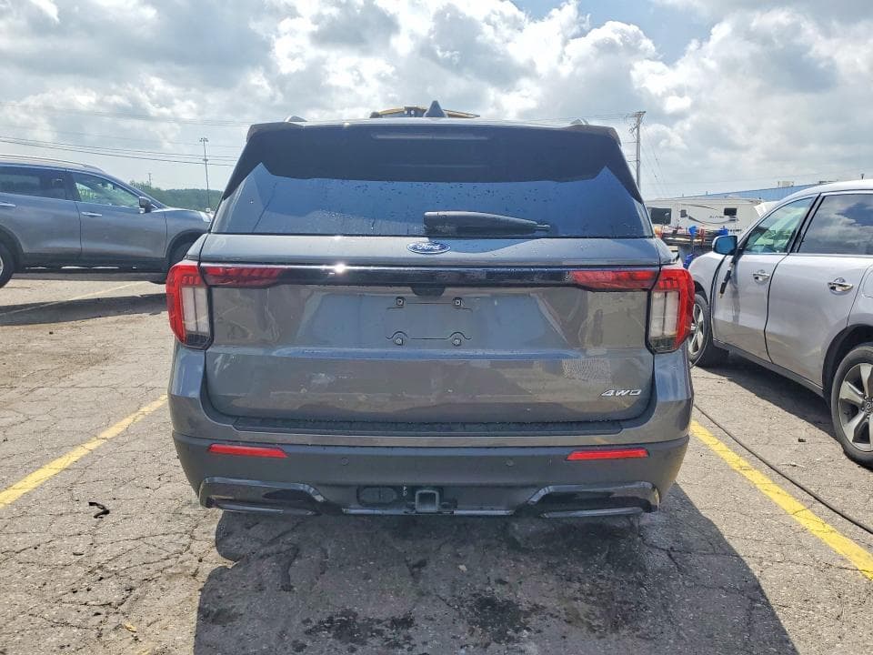 2025 FORD EXPLORER ST-LINE 6