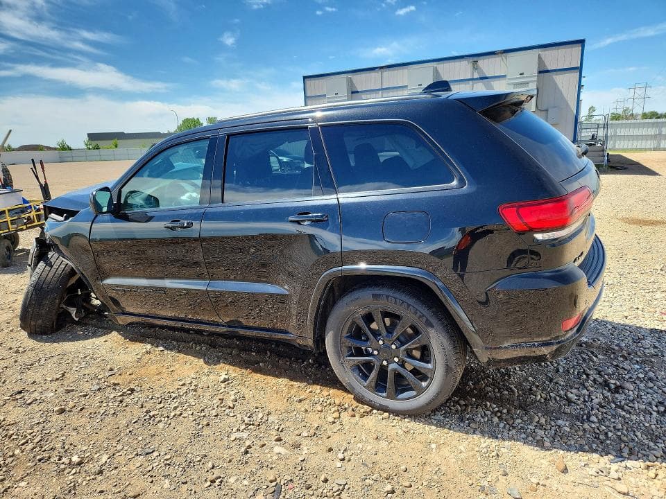 2020 JEEP GRAND CHEROKEE LAREDO 2
