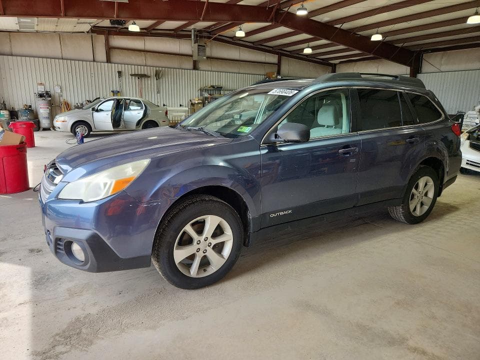 2013 SUBARU OUTBACK - 1