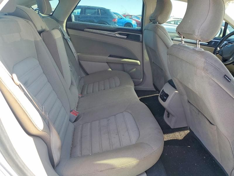 2019 FORD FUSION SE 10