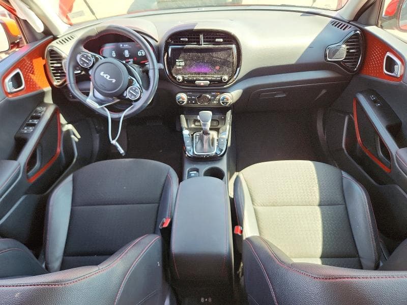 2025 KIA SOUL GT LINE 8