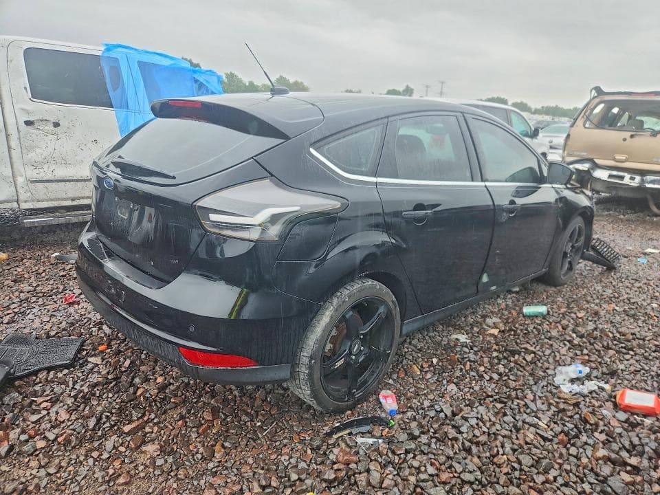 2018 FORD FOCUS TITANIUM 3