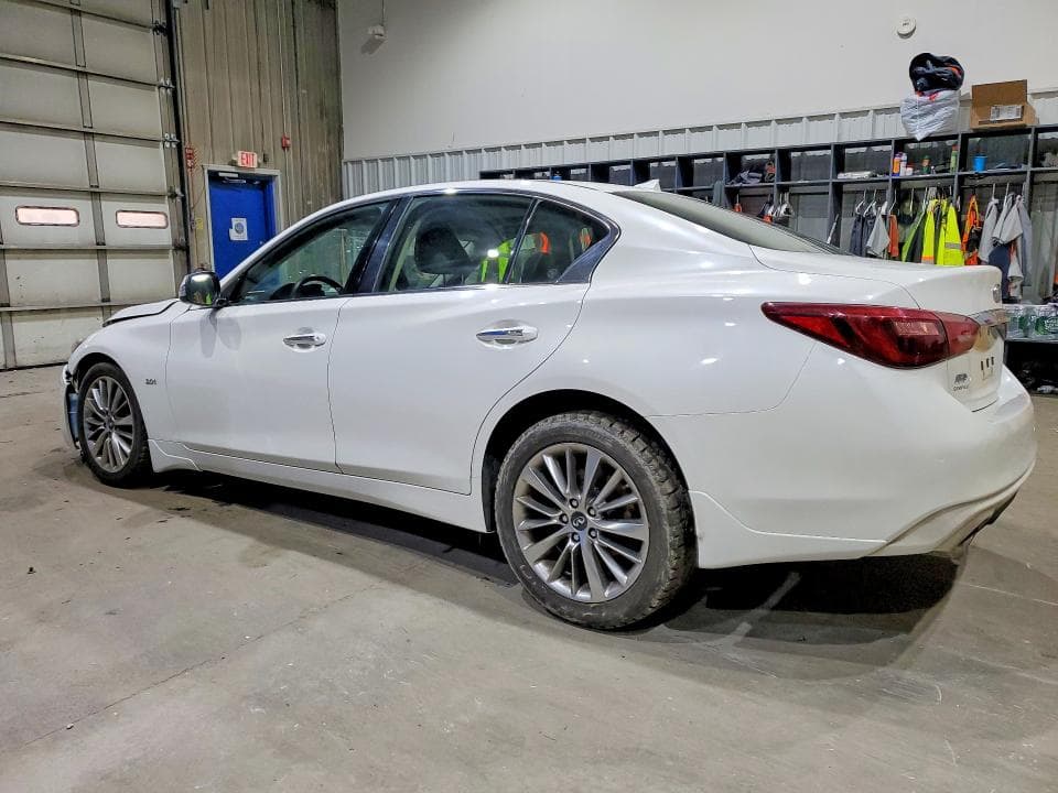 2018 INFINITI Q50 3.0T LUXE 2