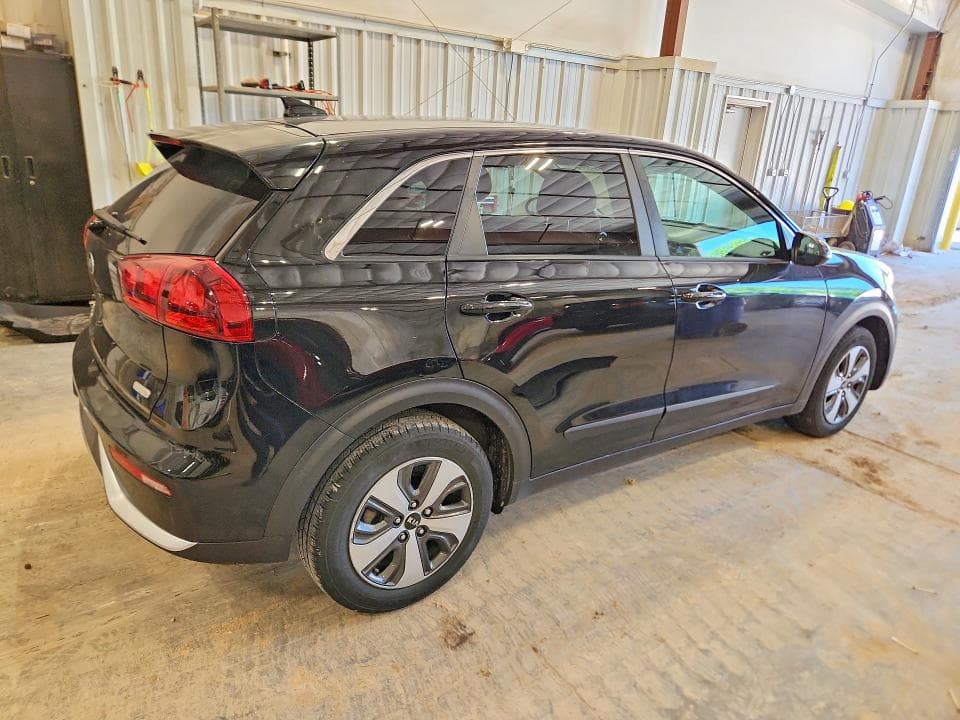 2017 KIA NIRO FE 3