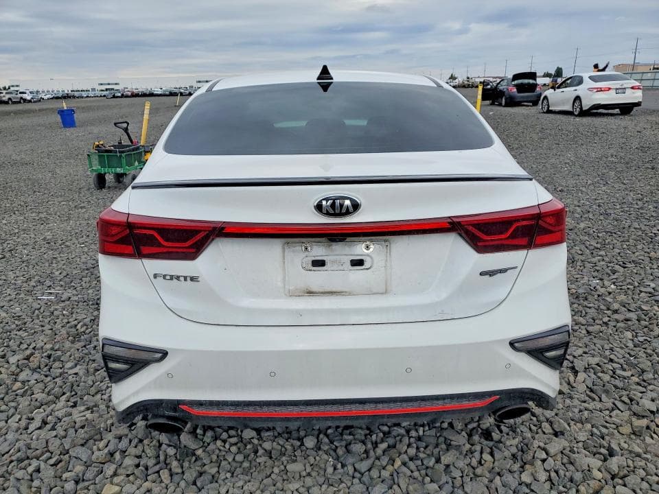 2021 KIA FORTE GT 6