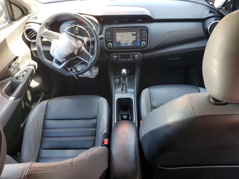 2021 NISSAN KICKS SR 8