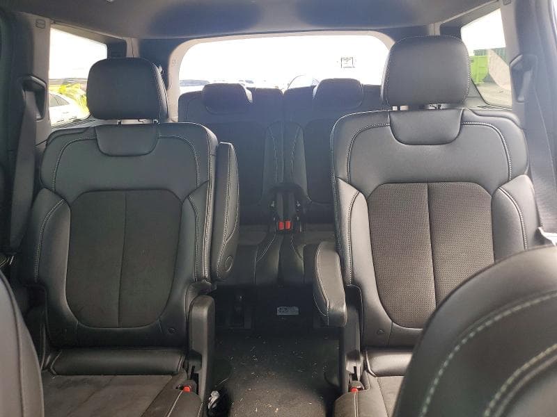 2025 JEEP GRAND CHEROKEE L LAREDO 10