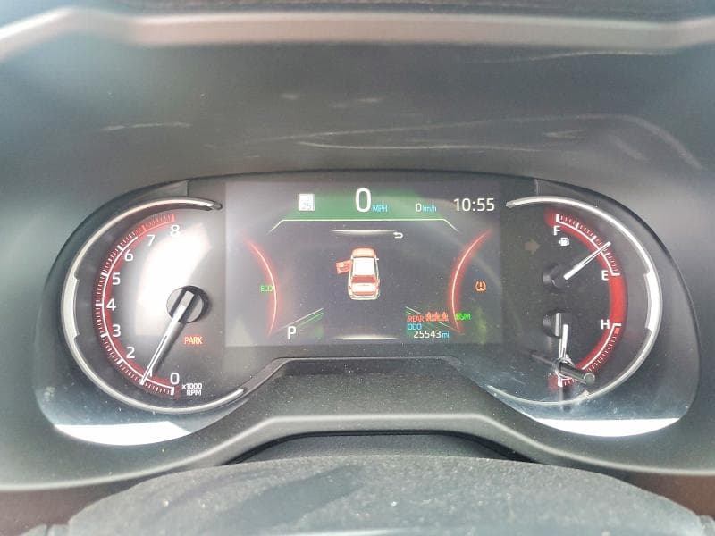 2023 TOYOTA RAV4 XLE 9