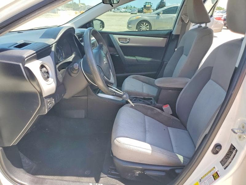 2018 TOYOTA COROLLA LE 7