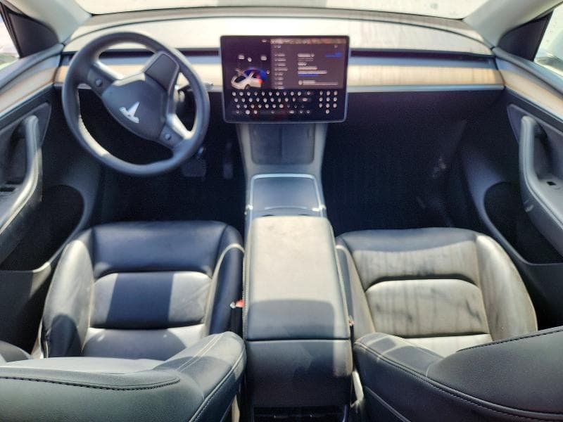 2022 TESLA MODEL  Y 8