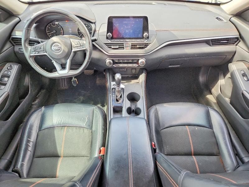 2022 NISSAN ALTIMA SR 8
