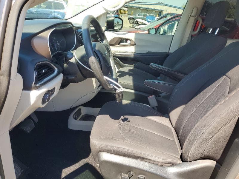 2018 CHRYSLER PACIFICA LX 7