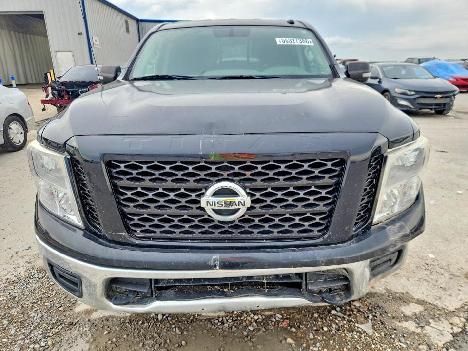 2019 NISSAN TITAN SV 5
