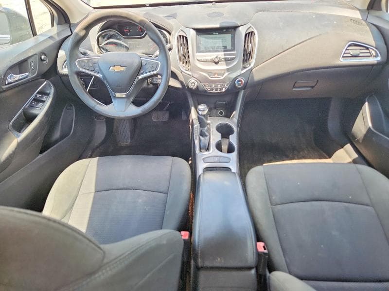2017 CHEVROLET CRUZE LT 8