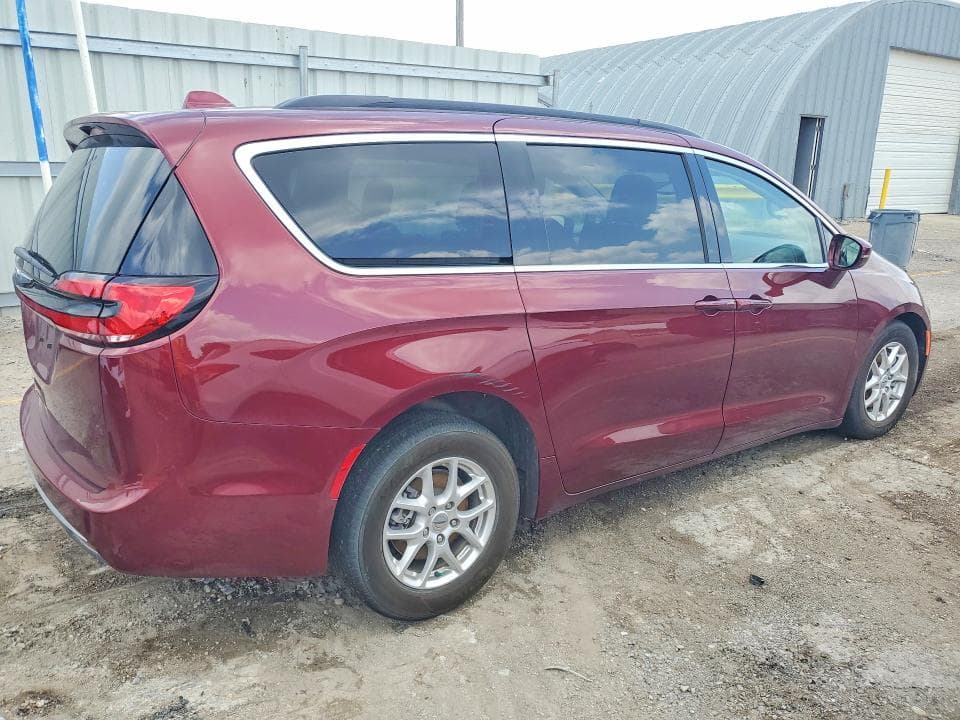 2022 CHRYSLER PACIFICA TOURING L 3