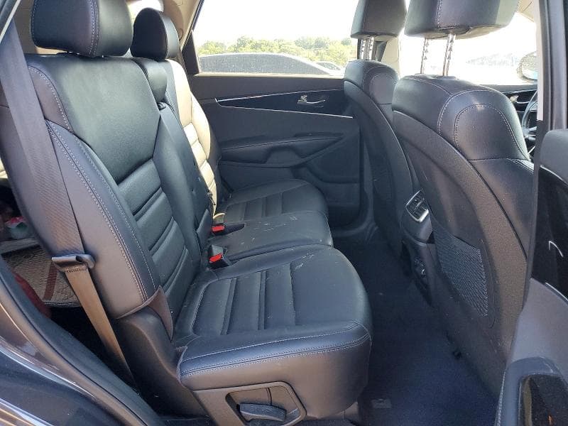 2019 KIA SORENTO EX V6 11