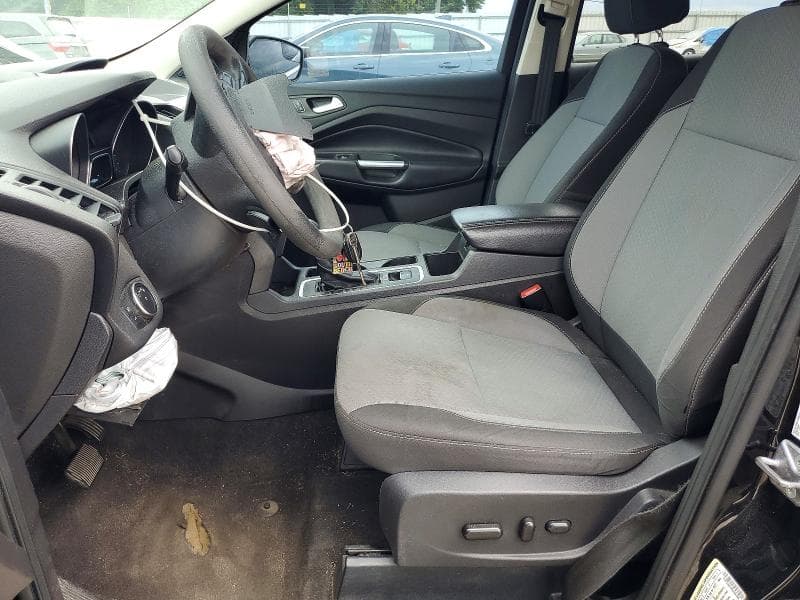 2017 FORD ESCAPE SE 7