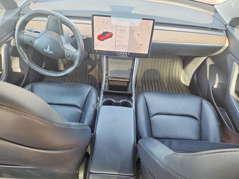 2018 TESLA MODEL 3 8