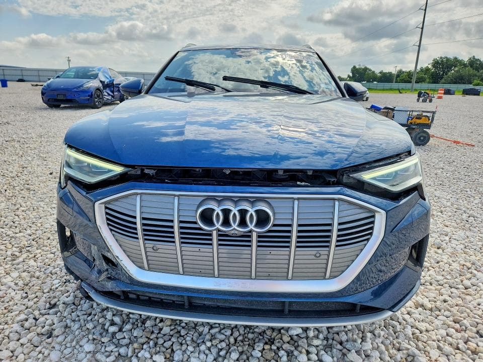 2019 AUDI E-TRON PREMIUM PLUS 5