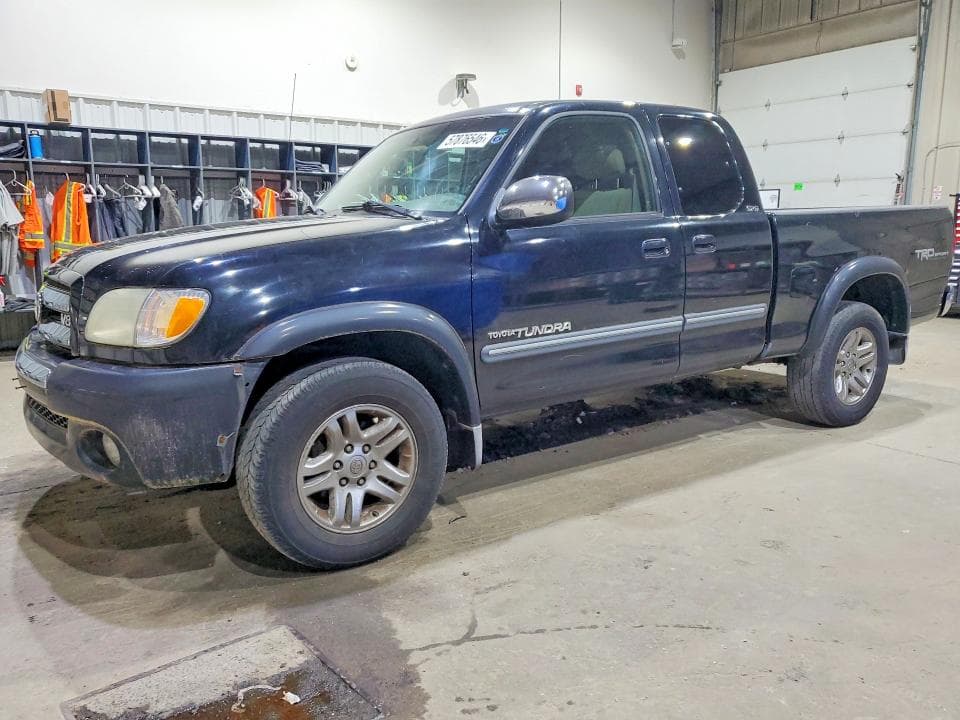 2004 TOYOTA TUNDRA