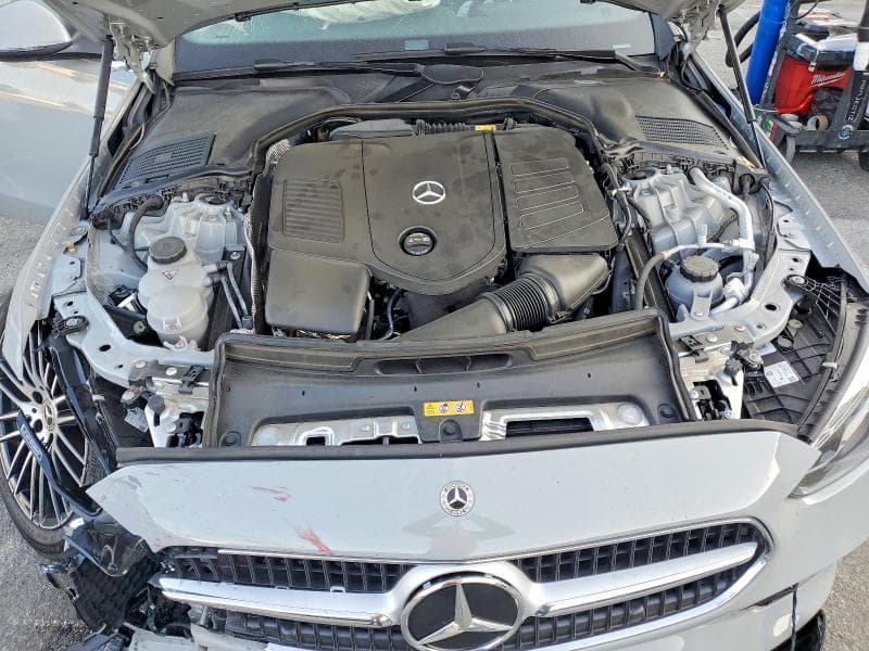 2025 MERCEDES-BENZ C 300 11