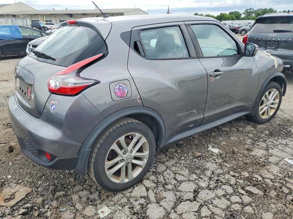 2017 NISSAN JUKE S 3