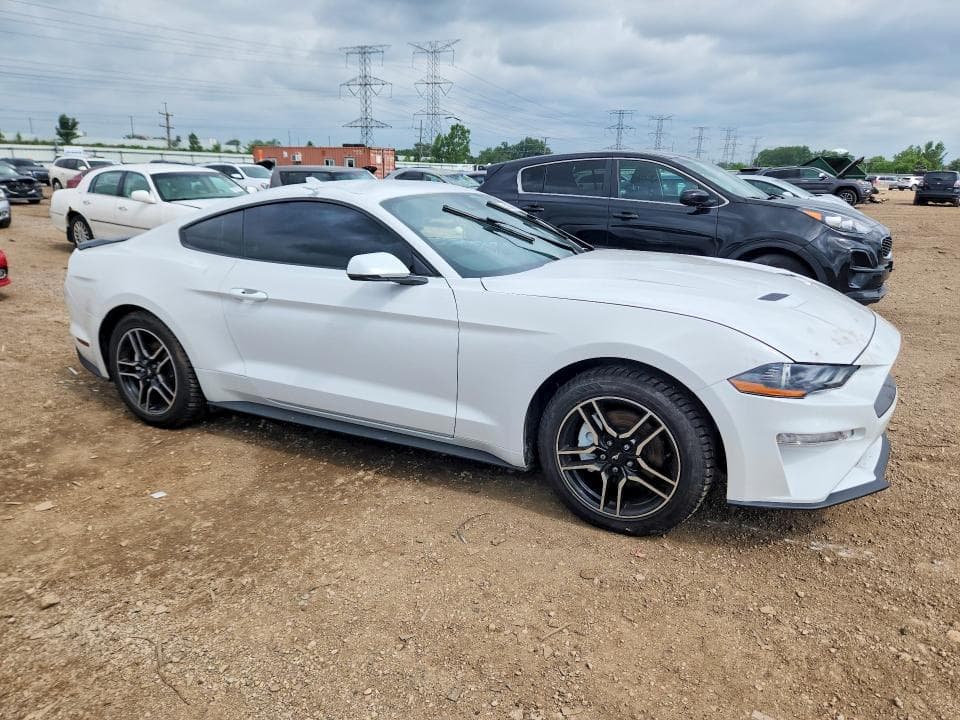 2020 FORD MUSTANG 4