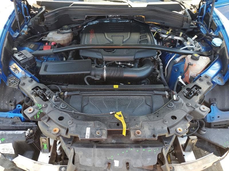 2019 ALFA ROMEO STELVIO 12