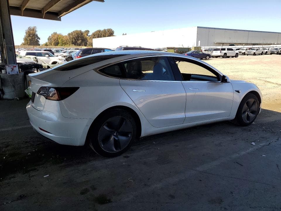2020 TESLA MODEL 3 3