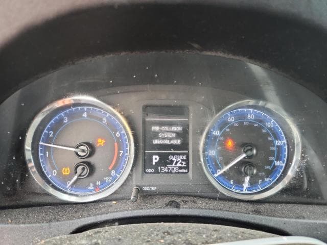 2018 TOYOTA COROLLA LE 9