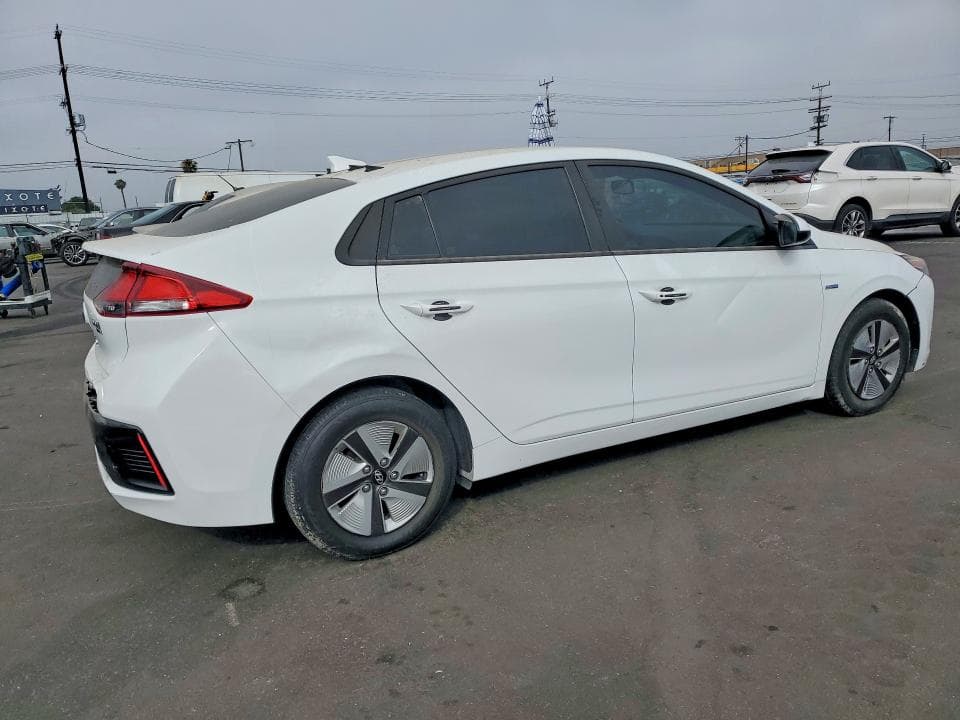 2019 HYUNDAI IONIQ BLUE 3