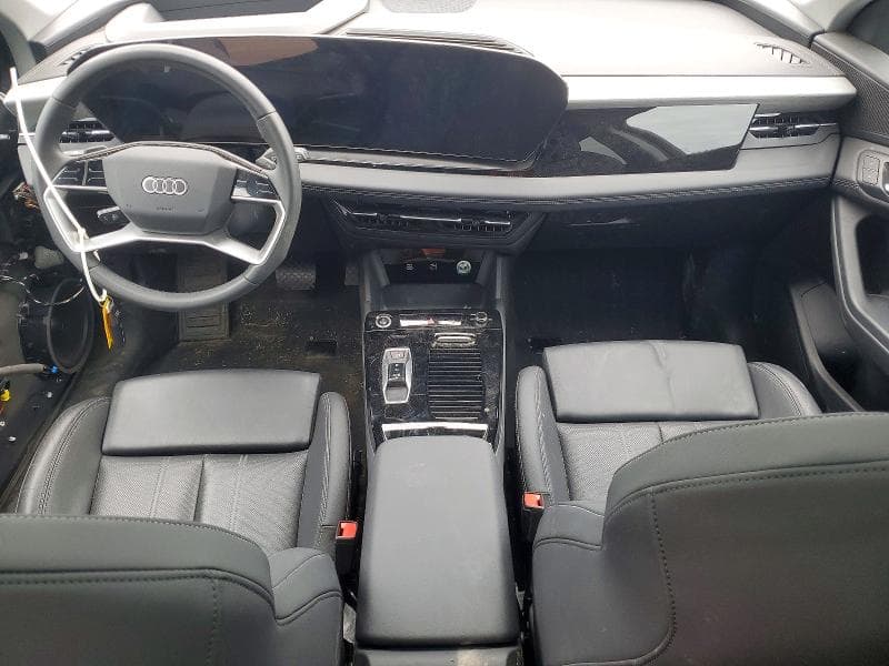 2025 AUDI Q6 E-TRON PREMIUM PLUS 8