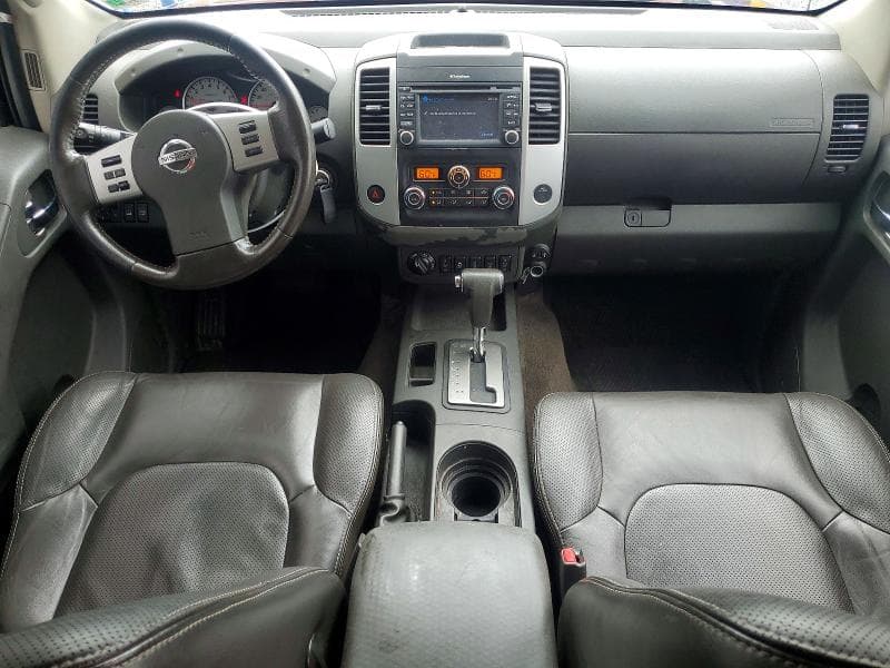 2017 NISSAN FRONTIER PRO-4X 8
