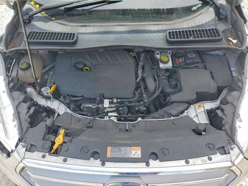 2017 FORD ESCAPE SE 11