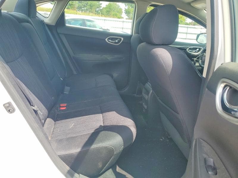 2019 NISSAN SENTRA SV 10