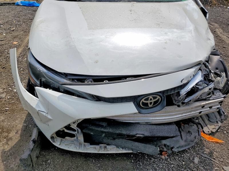 2020 TOYOTA COROLLA LE 11