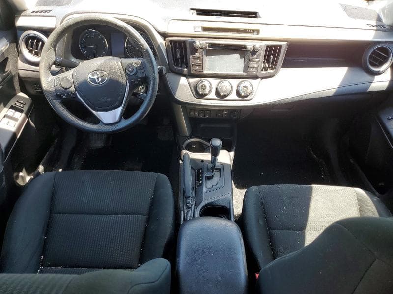 2018 TOYOTA RAV4 LE 8