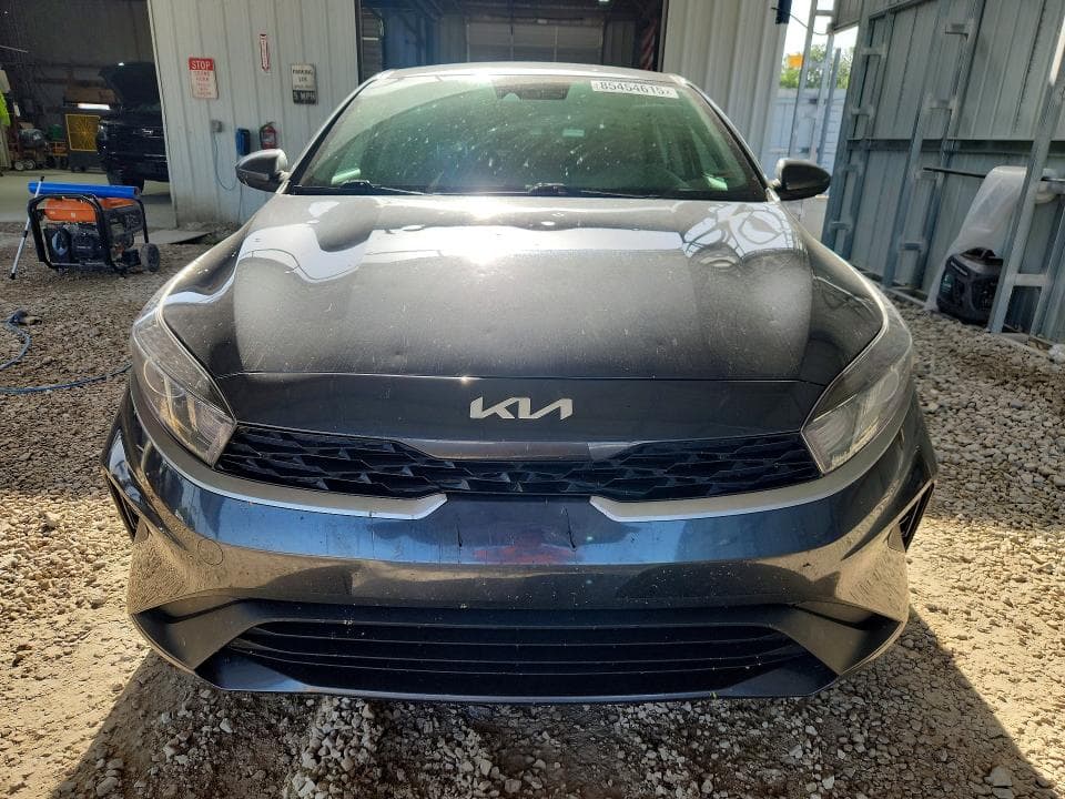 2024 KIA FORTE LXS 5