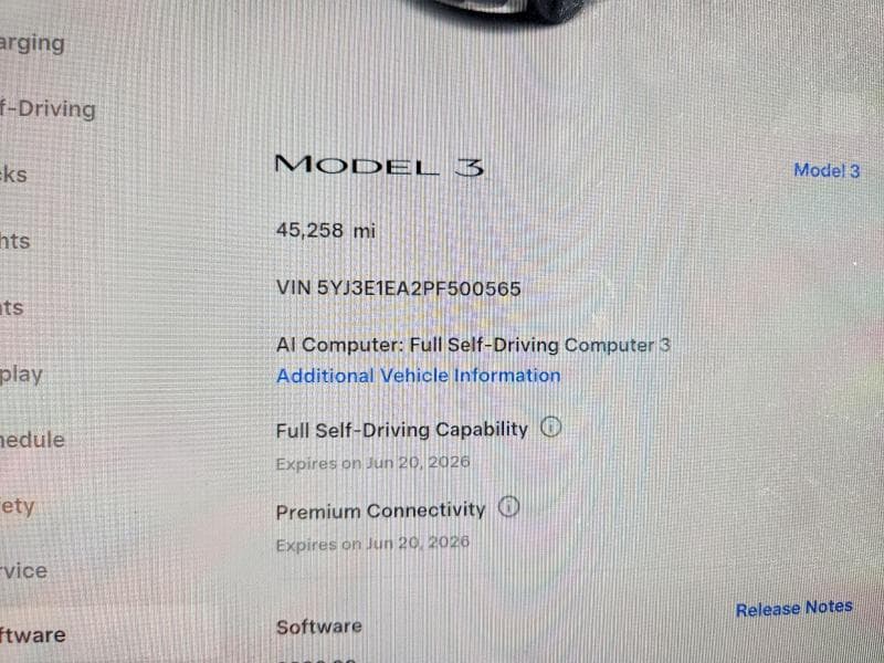 2023 TESLA MODEL 3 9