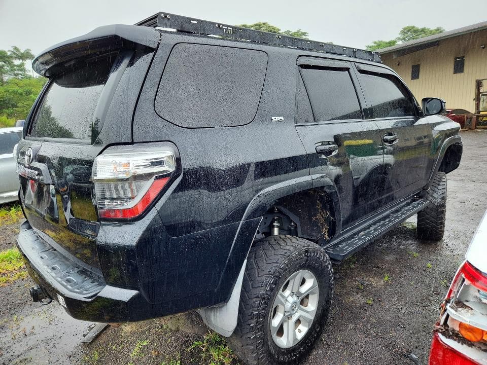 2018 TOYOTA 4RUNNER SR5 3