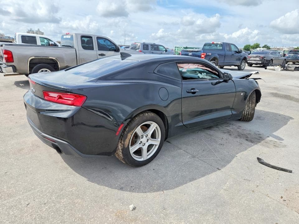 2018 CHEVROLET CAMARO LS 3