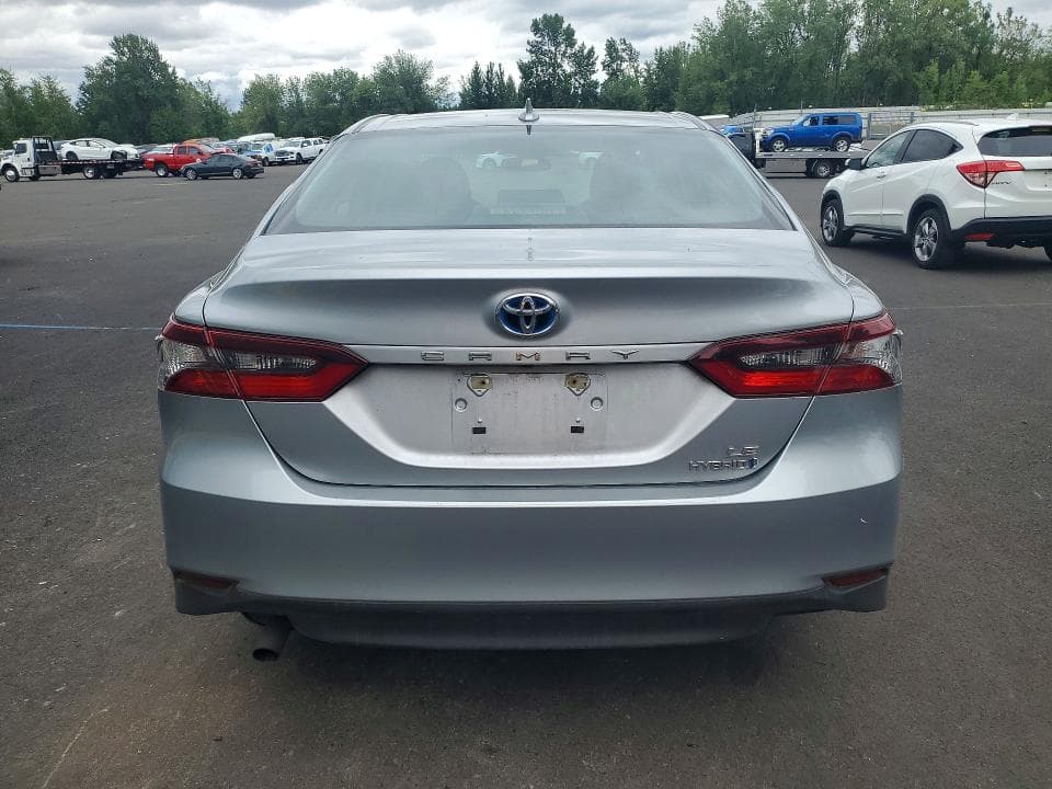 2022 TOYOTA CAMRY LE 6