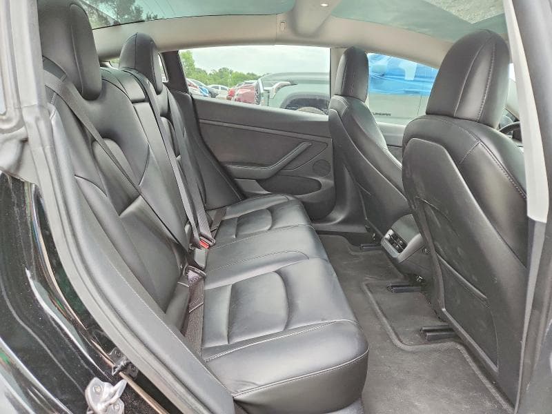 2022 TESLA MODEL 3 10