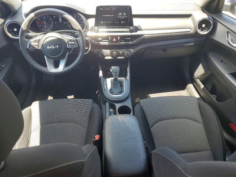 2022 KIA FORTE LXS 8
