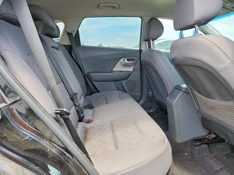 2017 KIA NIRO LX 11