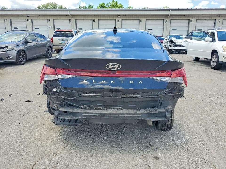 2025 HYUNDAI ELANTRA SEL 6