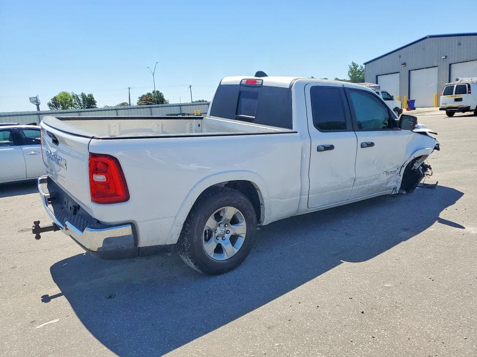 2025 RAM 1500 BIG HORN 3