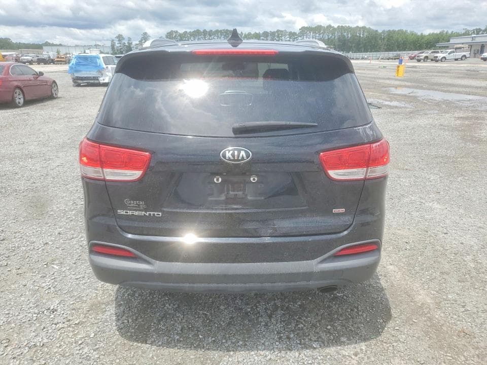 2017 KIA SORENTO LX 6