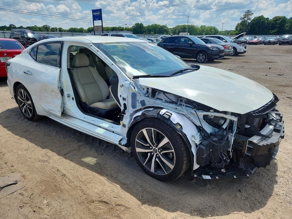 2023 NISSAN MAXIMA SV 4