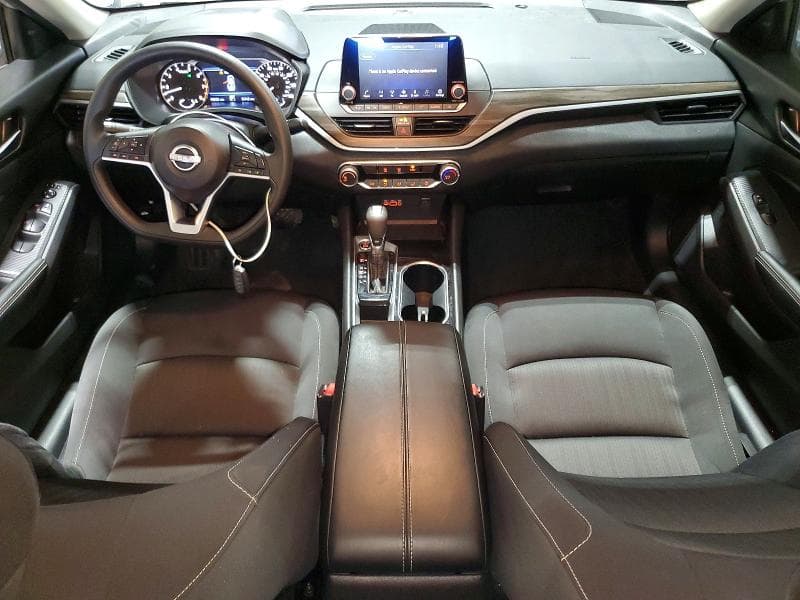 2024 NISSAN ALTIMA SV 8